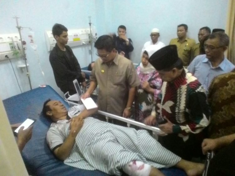 Gubernur Kaltara Kunjungi Korban Kecelakaan Speed Harapan Baru, Ini Datanya