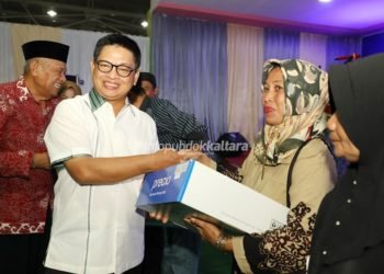 Gubernur Berikan Bantuan Kepada Masyarakat Sebatik