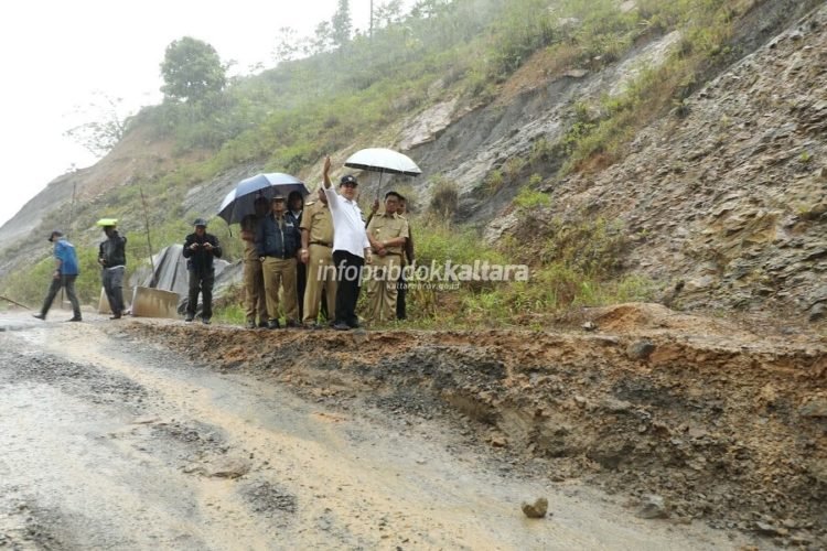 Jalan Putus di Sebatik Sudah Bisa Dilewati, Rp 12 Miliar untuk Tangani Jalan Longsor
