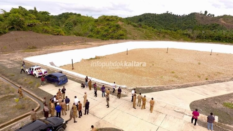 Tinjau 3 Proyek APBN di Perbatasan