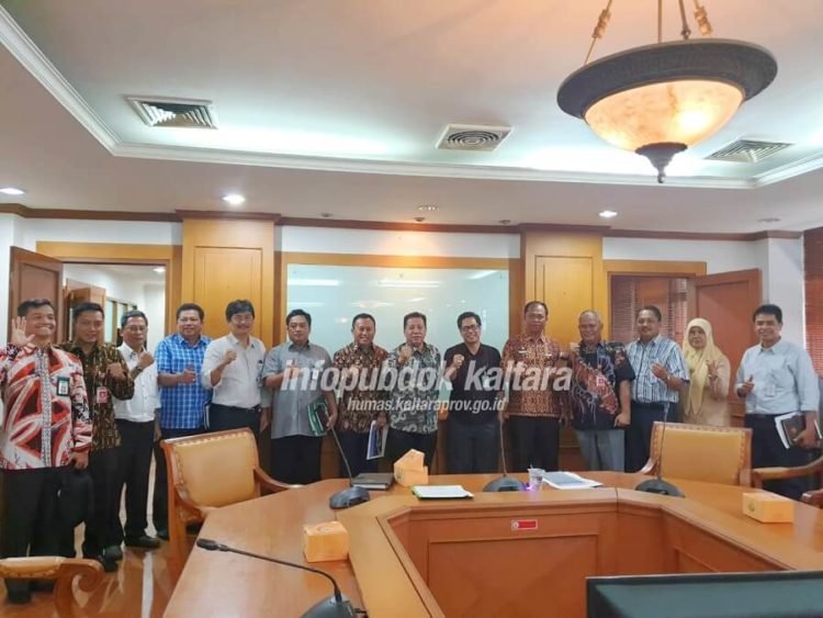 Kemendes-PDTT Siap Lepaskan HPL Transmigrasi untuk KBM Tanjung Selor