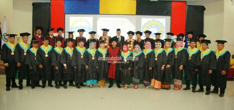 Wakili Gubernur, Sekprov Orasi Ilmiah di Wisuda Mahasiswa Unikaltar