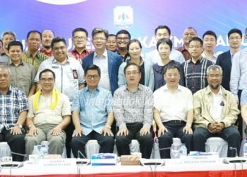 Gubernur Tekankan, Investor Utamakan Tenaga Kerja Lokal