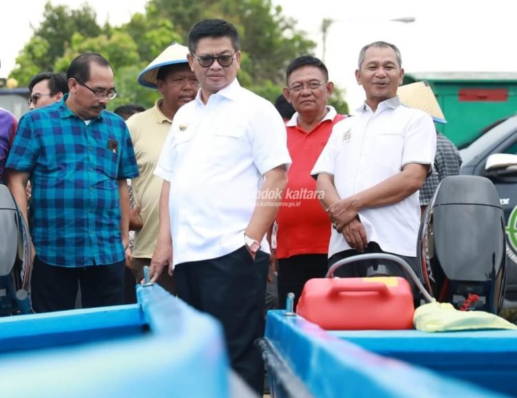 Gubernur Pastikan Konsisten Perhatikan Nasib Nelayan