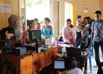 Gubernur Instruksikan Percepatan Perekaman e-KTP