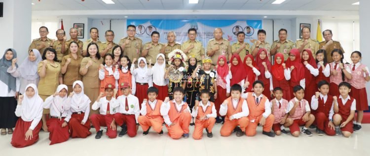 Gubernur : Membaca, Sumber Ilmu Pengetahuan