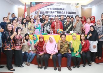 Pemprov Terus Tingkatkan Kualitas Pelayanan Sosial Lansia