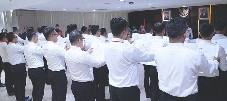 KPK Lantik 25 Jaksa dan Penyidik Baru