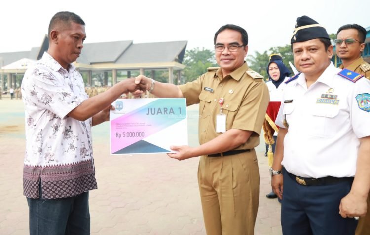 Diselimuti Kabut Asap, Upacara Harhubnas Berlangsung Khidmat