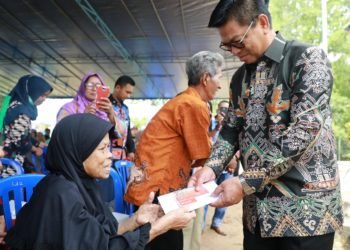 Warga Kurang Mampu dan Lansia Terus Diperhatikan