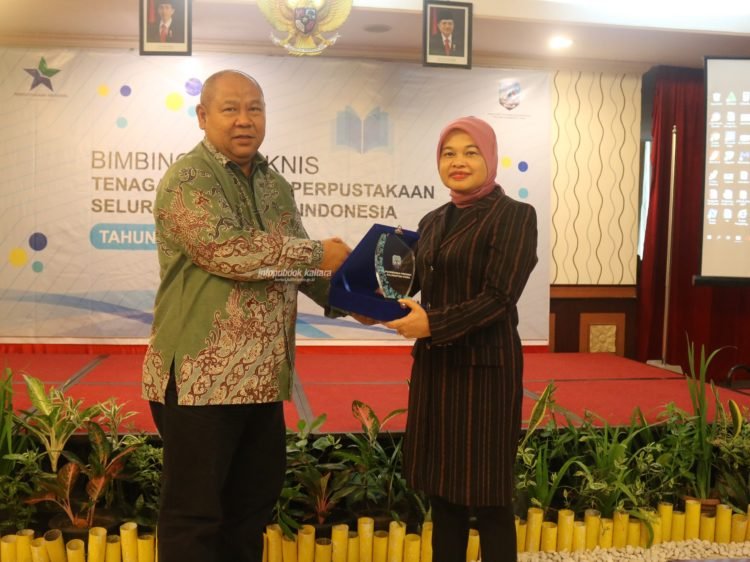 Tenaga Perpustakaan Harus Upgrade Kemampuan dan Keterampilan