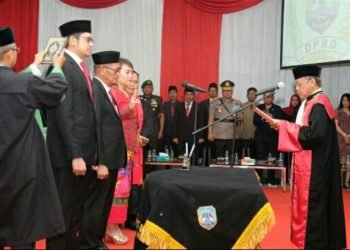 Unsur Pimpinan DPRD Kaltara Resmi Dilantik