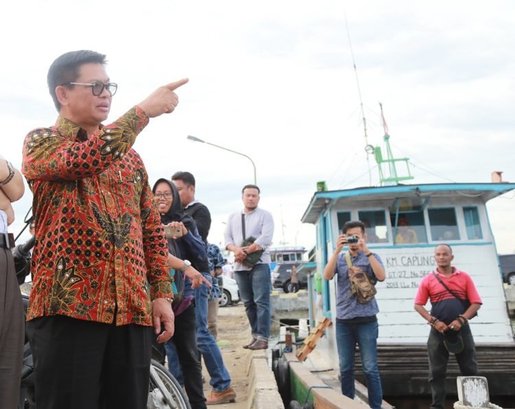 Semua Lapangan Usaha Tumbuh Positif