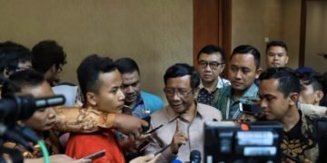 Menko Polhukam Ajak Masyarakat Bersikap Dewasa Tanggapi Kasus Teror