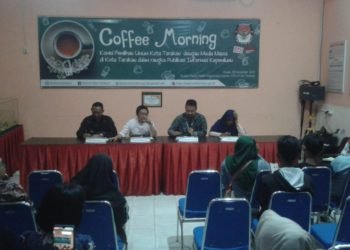 KPU Jalin Kedekatan Dengan Awak Media DenganCoffee Morning