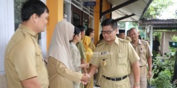 Insentif Guru dan Penyuluh Cair 100 Persen