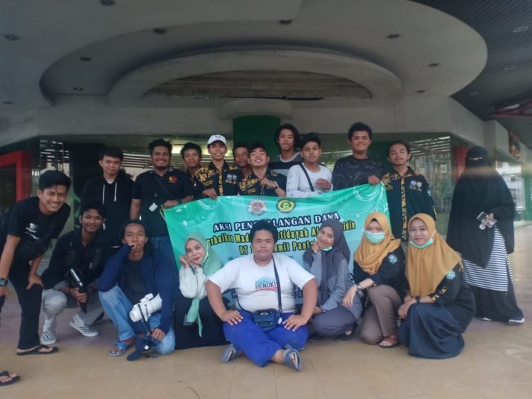 Peduli Pendidikan, Karang Taruna Selumit Pantai Lakukan Aksi Galang Dana