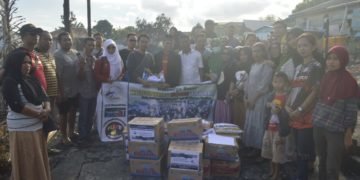 Kunjungi Korban Kebakaran Lingkas Ujung, KBT Serahkan Bantuan Sembako