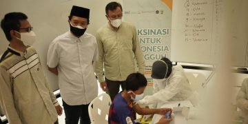 Percepat Herd Immunity, BSI dan Pemkot JakPus Jemput Bola Gelar Vaksinasi dari Masjid Ke Masjid