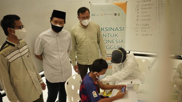 Percepat Herd Immunity, BSI dan Pemkot JakPus Jemput Bola Gelar Vaksinasi dari Masjid Ke Masjid
