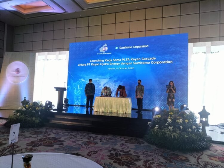 KHE – Sumitomo Tandatangani Kesepakatan Kerja Sama Bangun PLTA Kayan Cascade   